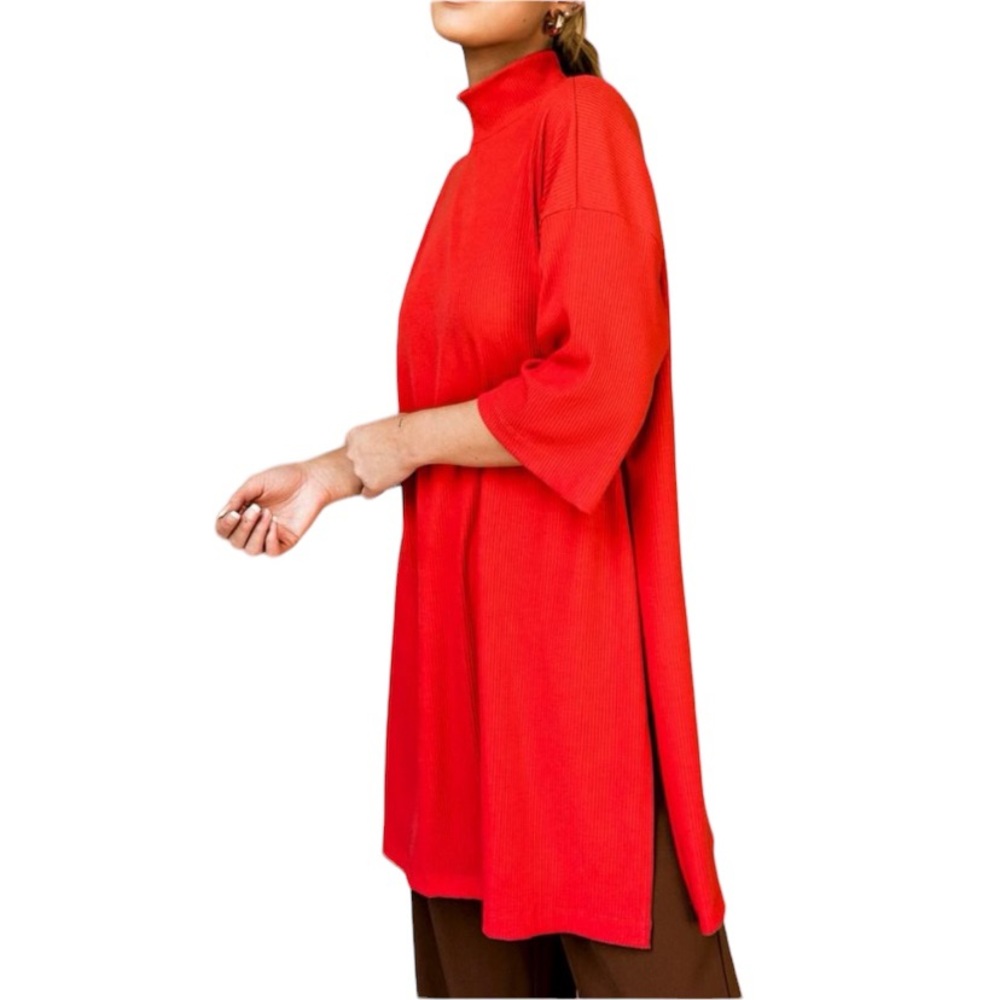 Dressed in LALA Red Ribbed Tunic Top